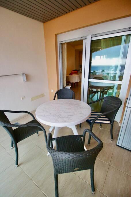 Ocean View -Air Condition, Parking- Golf Del Sur Сан Мигел де Абона Екстериор снимка